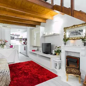 Diana Luxury Loft Rome